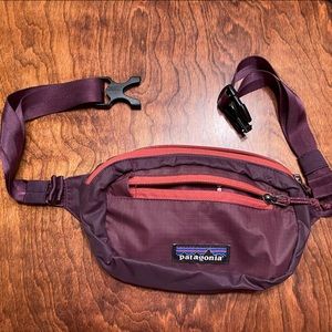 Patagonia ultralight black hole hip pack